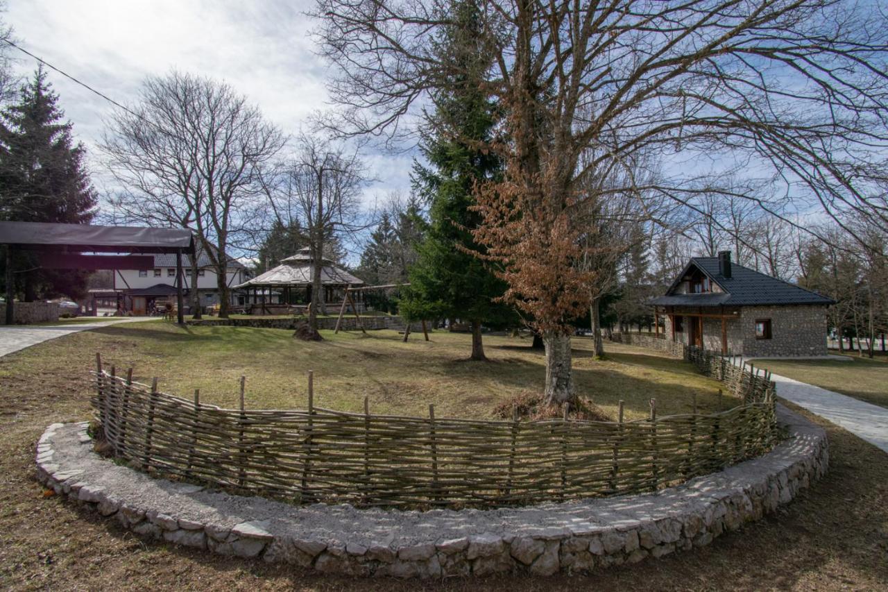 Holiday Park Hajducka Cesma Dubovsko Екстер'єр фото