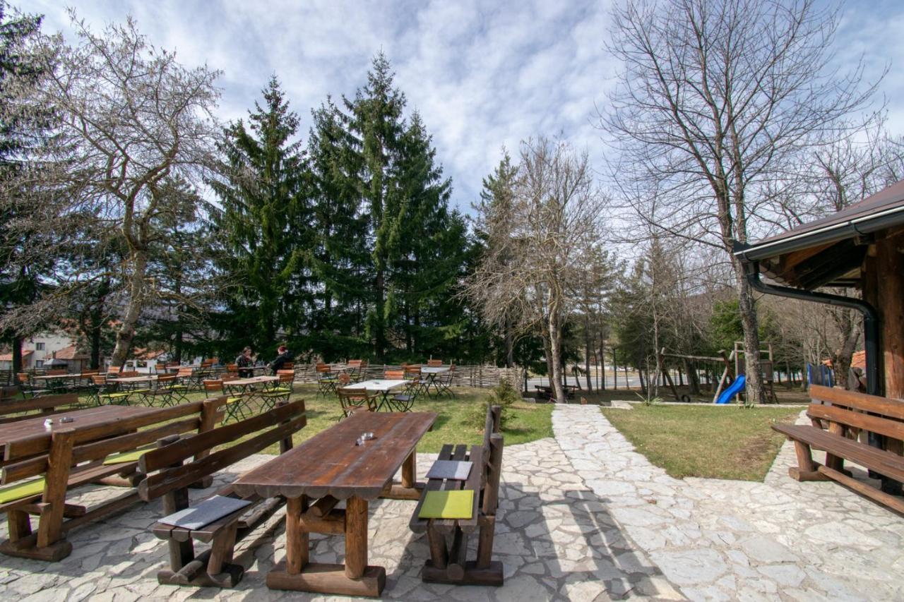 Holiday Park Hajducka Cesma Dubovsko Екстер'єр фото
