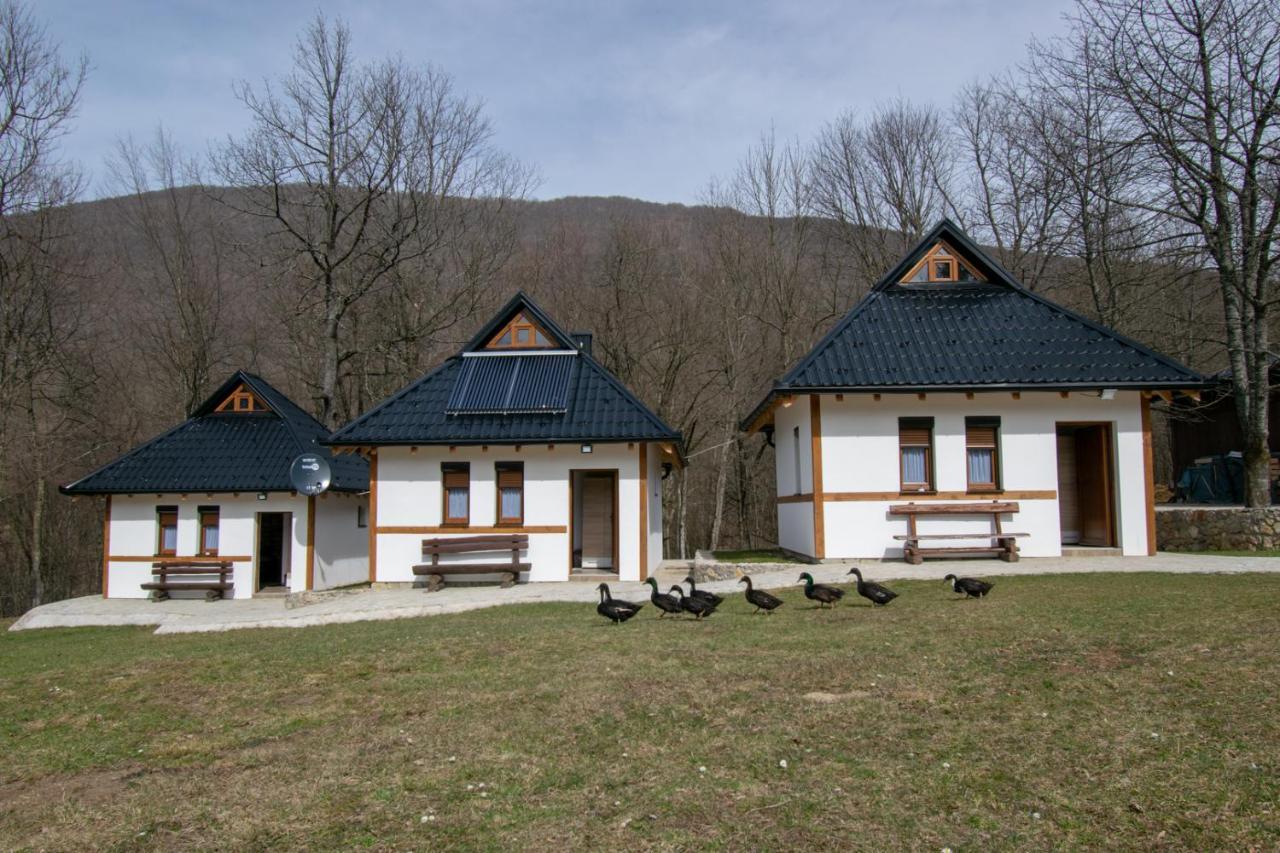 Holiday Park Hajducka Cesma Dubovsko Екстер'єр фото