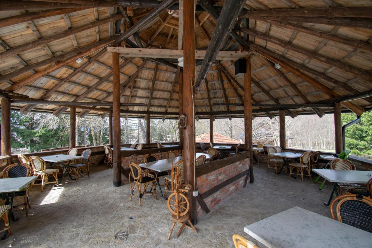 Holiday Park Hajducka Cesma Dubovsko Екстер'єр фото